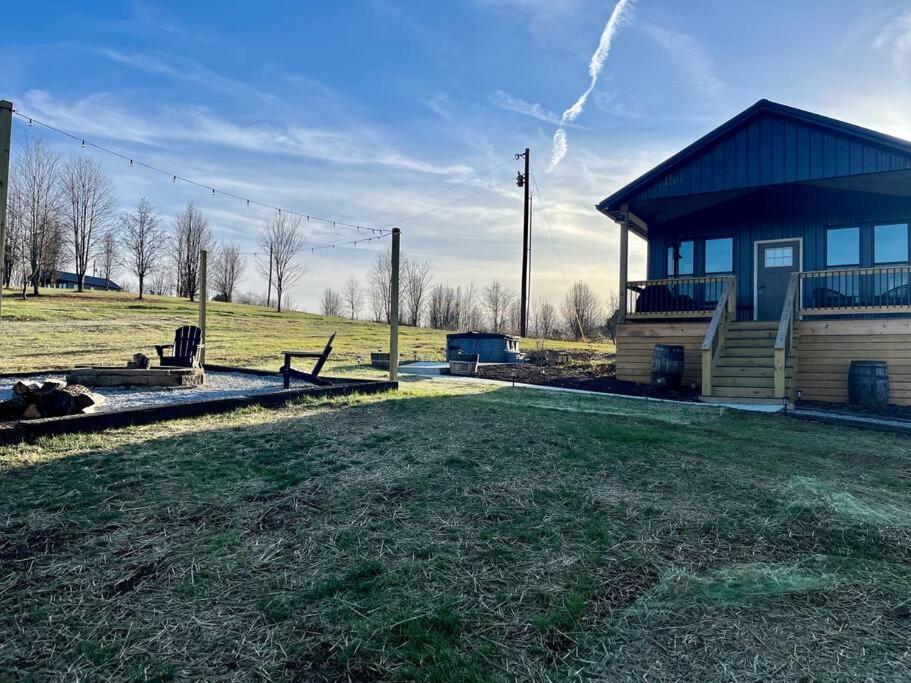 Lawrenceburg Bourbon Barrel Cottages #1 Of 5 On Kentucky Trail מראה חיצוני תמונה